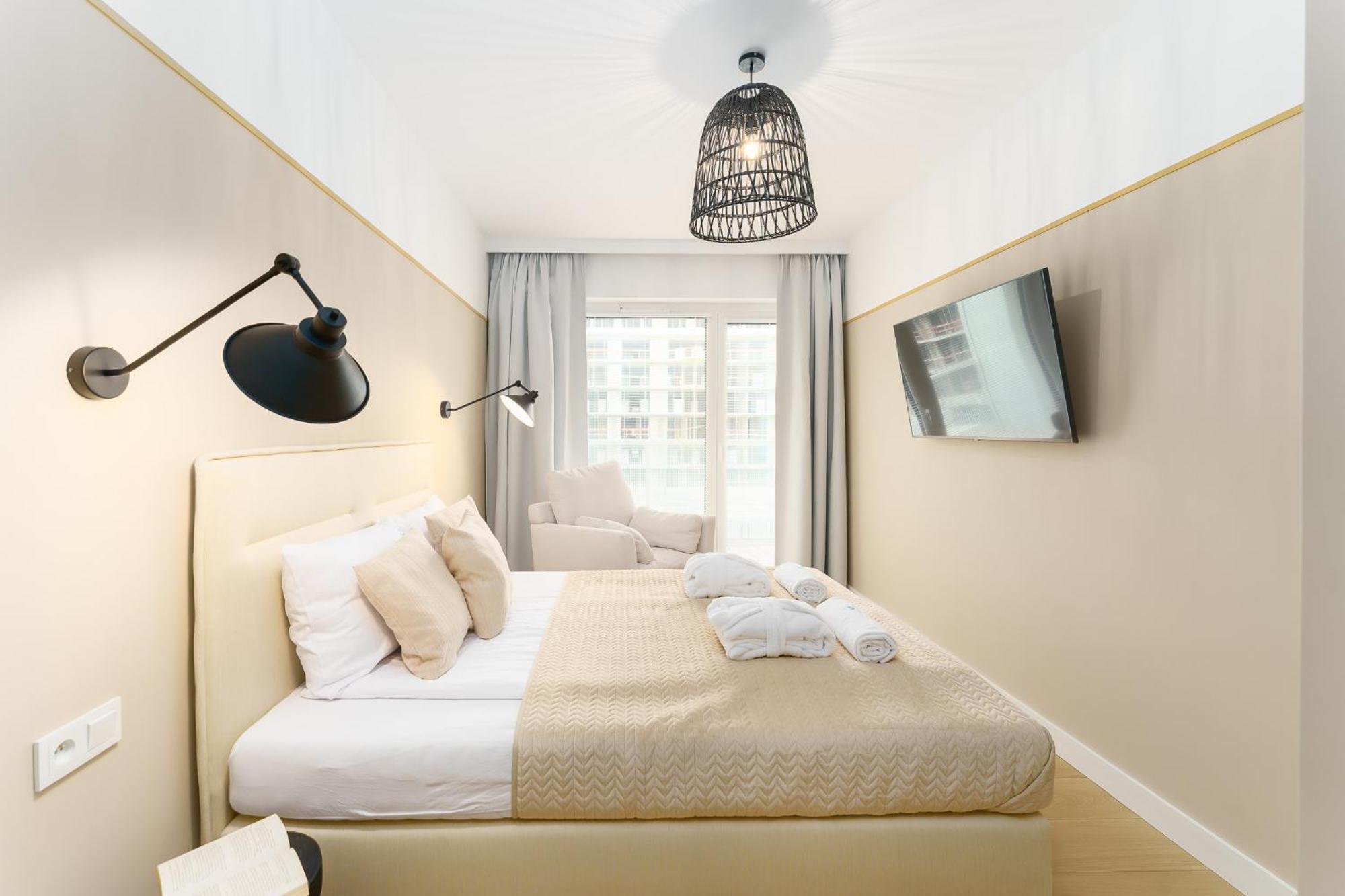 Polanki Aqua Nielimitowany Dostep Do Strefy Basenowej Parking Gratis Apartment Kolberg